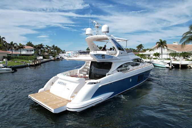 6_2015 64ft Azimut 64 Flybridge NEENA
