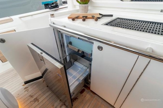 8524776_20230113075935299_1_LARGE (Medium)