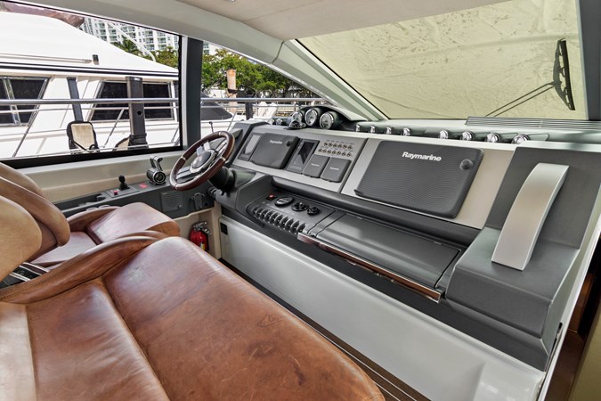 17_2009 68ft Azimut 68S