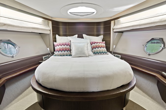 23_2009 68ft Azimut 68S