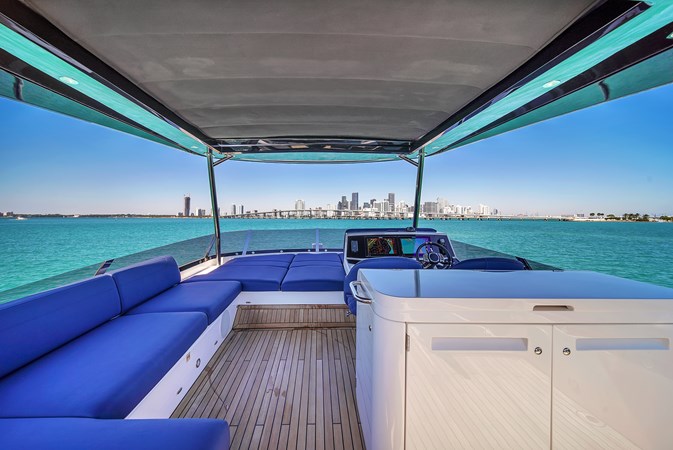 68 Sunseeker Manhattan-19