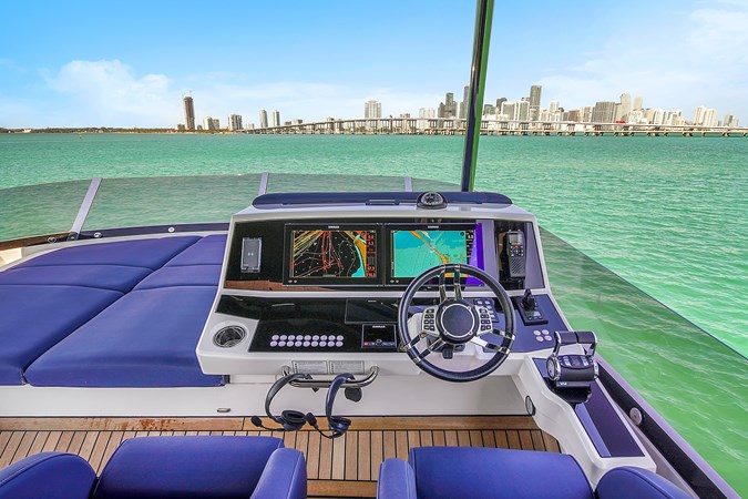 68 Sunseeker Manhattan-27