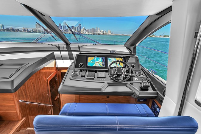 68 Sunseeker Manhattan-57