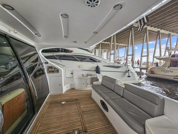 15-2005 55ft Azimut 55 Flybridge SUSI