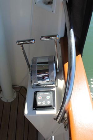 Aft controls