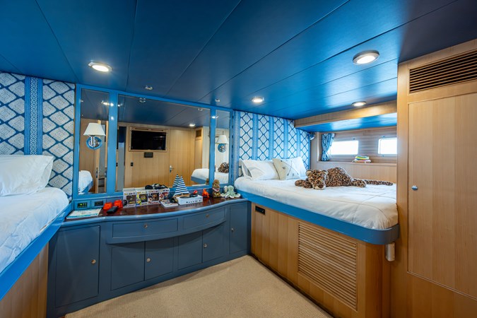 97_marlow_pivot_aft_guest_stateroom_1