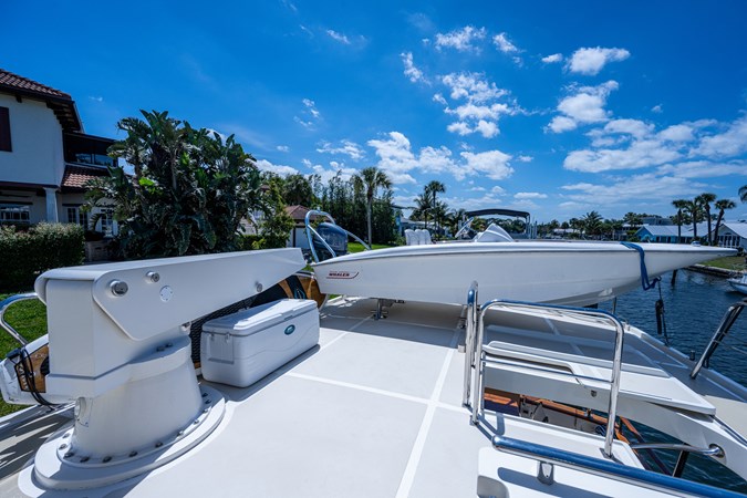97_marlow_pivot_flybridge_aft_deck_3