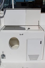 Bait tank and prep sink