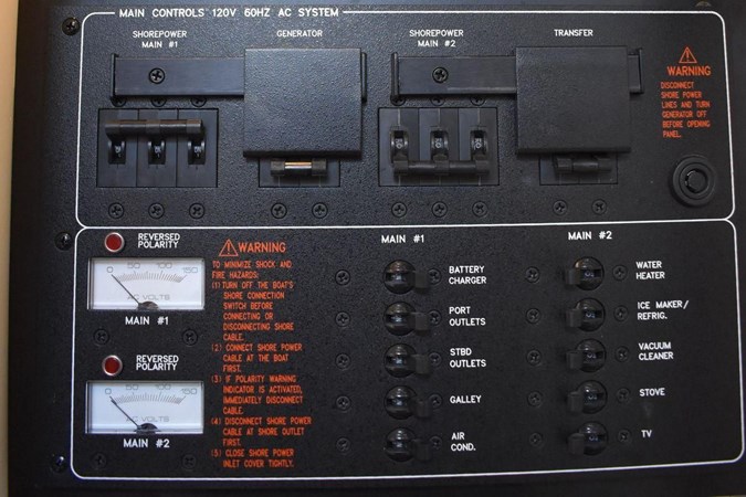 2005-formula-37-performance-cruiser-power-9338939-20240415073304341-1_XLARGE