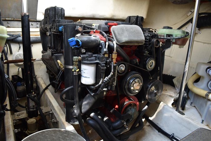 2005-formula-37-performance-cruiser-power-9338939-20240415073308385-1_XLARGE