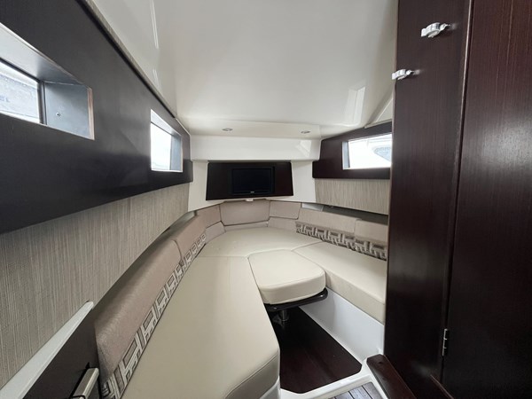 20_2021 37ft Pursuit S378