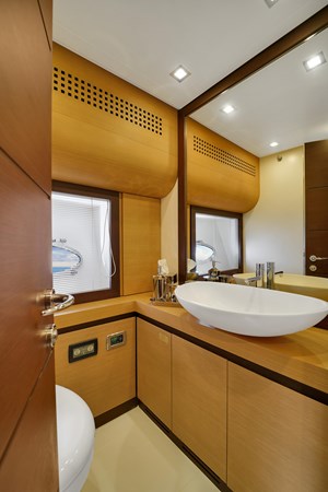 7903024_20210601091704219_1_XLARGE