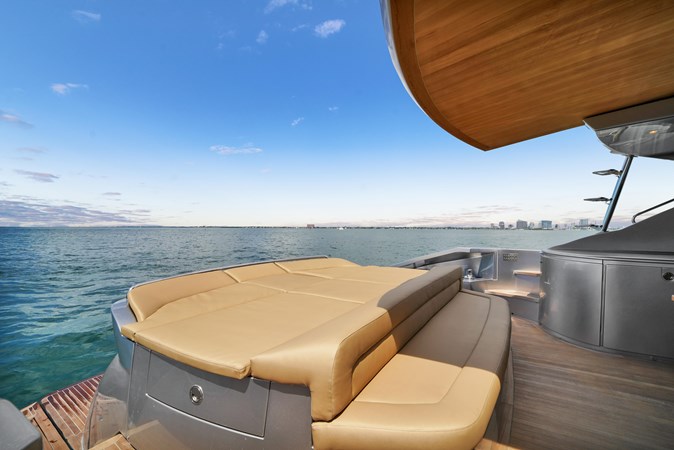 7903024_20210601092023245_1_XLARGE