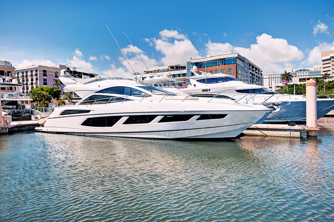 2_2017 68ft Sunseeker 68 Sport Yacht ONCE AROUND