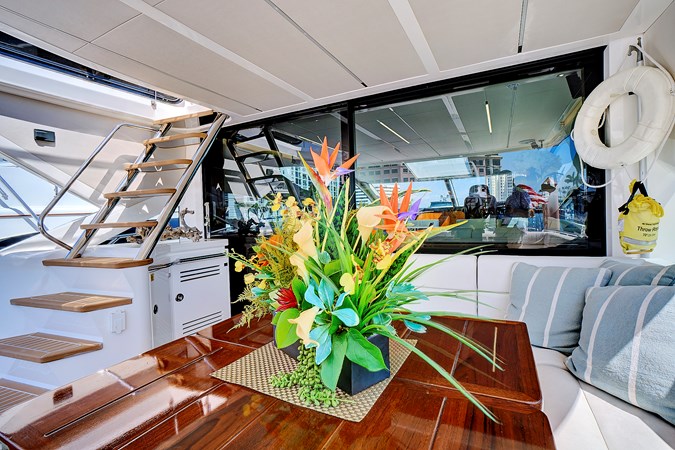 15_2017 68ft Sunseeker 68 Sport Yacht ONCE AROUND