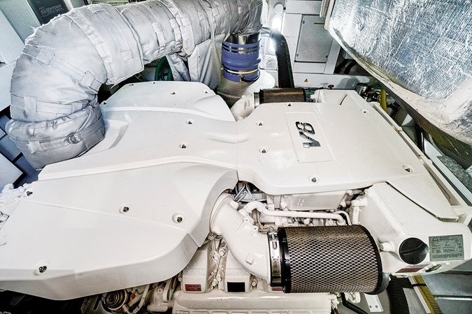 64_2017 68ft Sunseeker 68 Sport Yacht ONCE AROUND