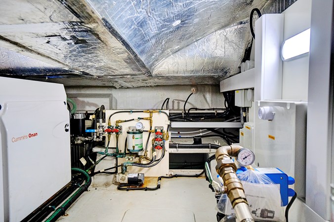 72_2017 68ft Sunseeker 68 Sport Yacht ONCE AROUND