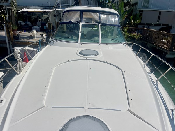 10_2006 42ft Cruisers 420 Express KING OF KINGS