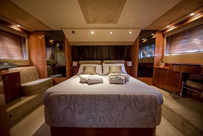 SEALINE T 60 Master Cabin