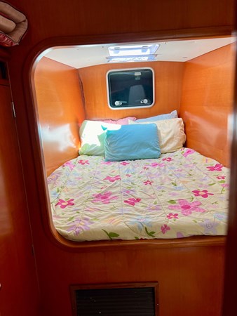 2002-lagoon-410-sail-9370278-962459807-0-290420241057-55