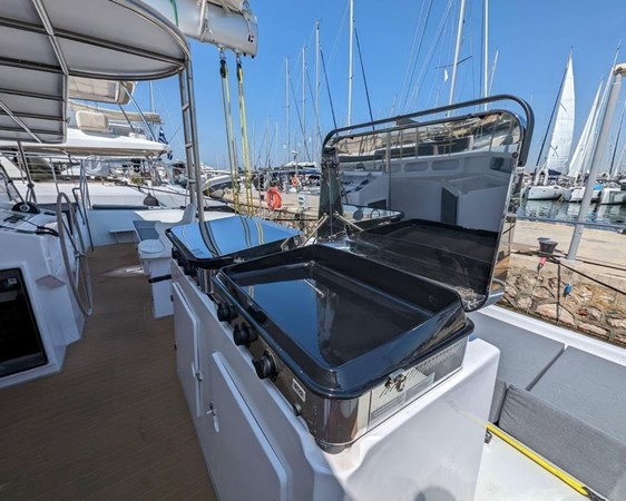 9144192_20231122044743010_1_XLARGE