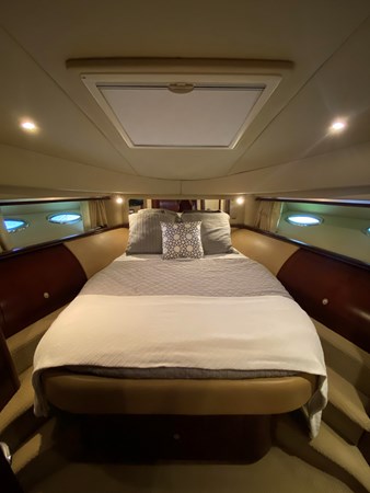 55_2006 58ft Sea Ray 580 Sedan Bridge BLUE PEARL