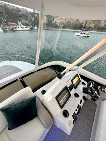 2019-tiara-yachts-f44-flybridge-power-9402557-20240523063900820-1_XLARGE
