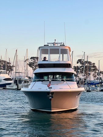 2019-tiara-yachts-f44-flybridge-power-9402557-20240523063903805-1_XLARGE
