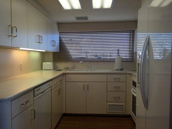 34_1994 70ft Hatteras 70 Cockpit M_Y LUMBER AWAY IV