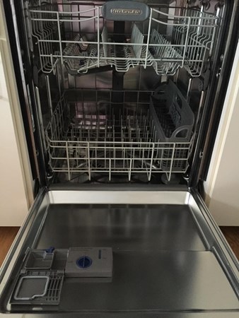 36_1994 70ft Hatteras 70 Cockpit M_Y LUMBER AWAY IV