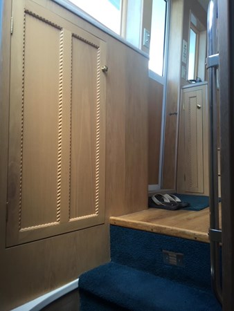 39_1994 70ft Hatteras 70 Cockpit M_Y LUMBER AWAY IV