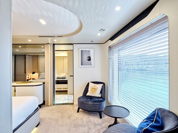 ALBA - OWNER'S SUITE (2)