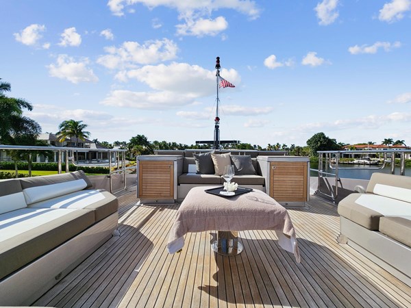 2008 124ft Palmer Johnson IZUMI(13)