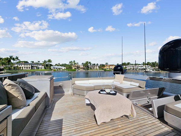 2008 124ft Palmer Johnson IZUMI(16)