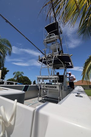 11_2001 30ft Contender 27 Open LATE FEES