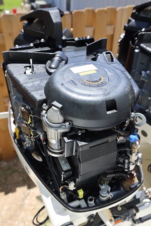 23_2001 30ft Contender 27 Open LATE FEES