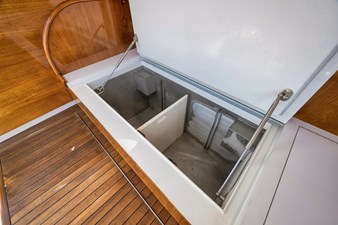 Mezzanine Freezer