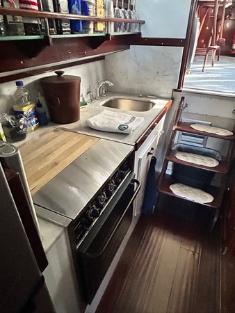 27_1930 47ft ACF Custom 47 Motor Yacht LIBERTE