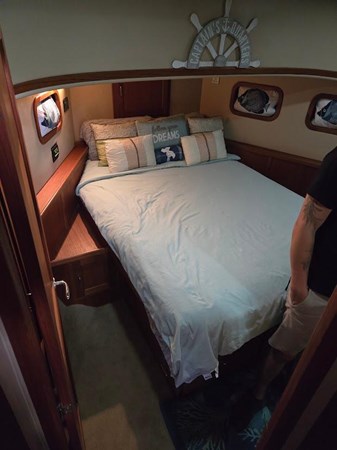 2003-american-tug-34-power-9426992-20240729072107928-1_XLARGE