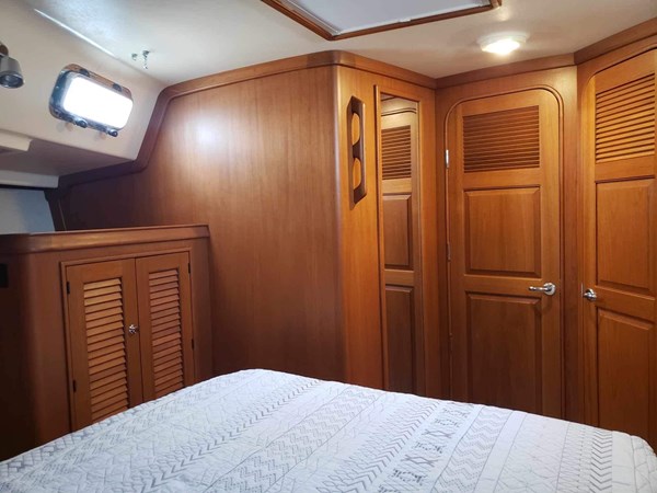 2005-island-packet-485-sail-9417669-20240615092126593-1_XLARGE