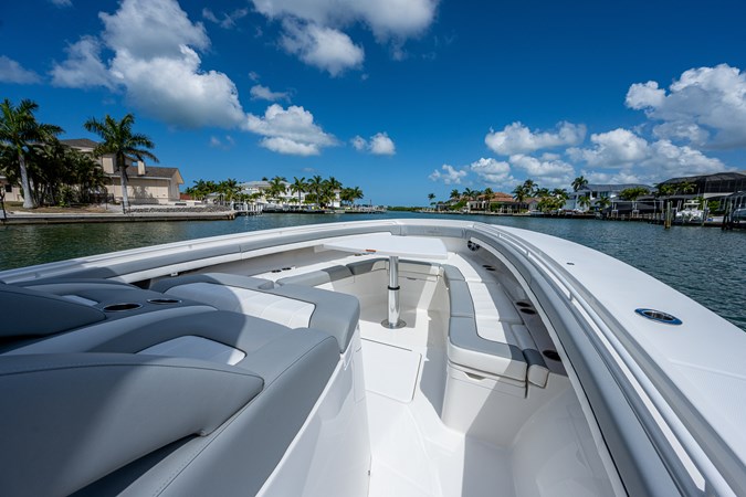 41_regulator_dog_house_ii_bow_6