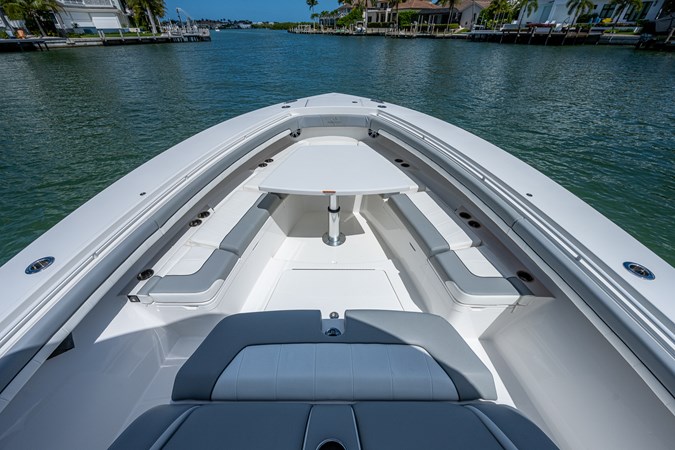 41_regulator_dog_house_ii_bow_8