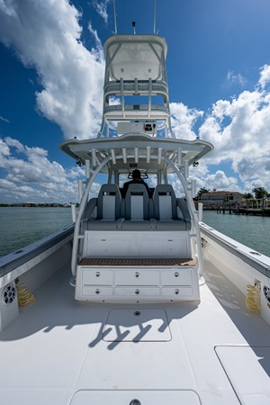 41_regulator_dog_house_ii_cockpit_10