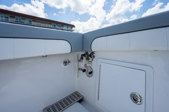 41_regulator_dog_house_ii_cockpit_13