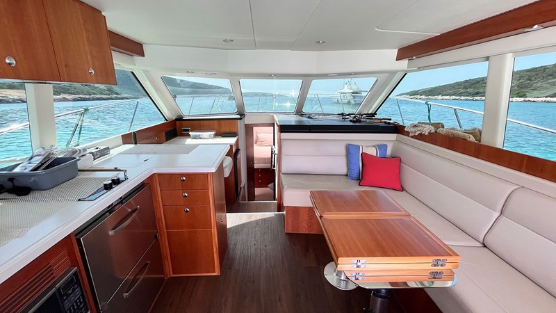 2018 Riviera 43 Open Bridge saloon 2