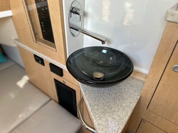 d08b001e-ecaf-4137-a894-53fe171b7c46