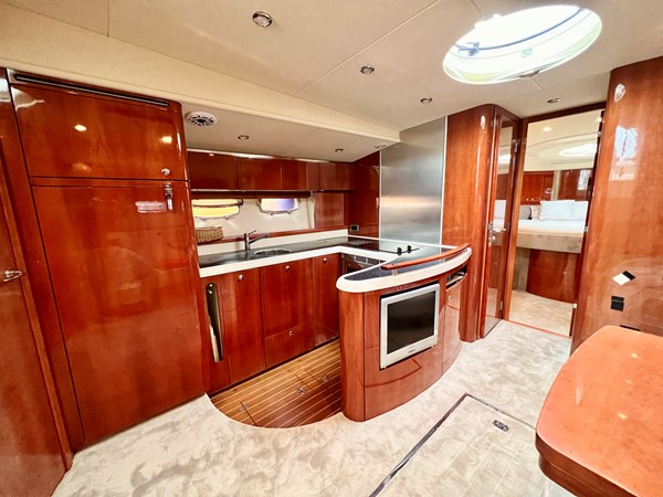 Fairline Targa 52 Interior