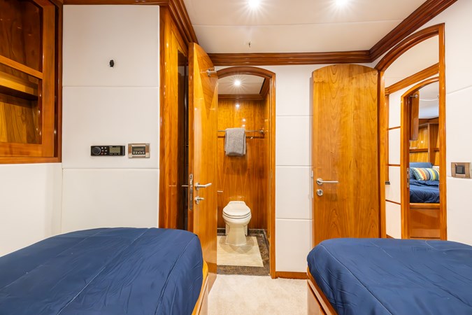 _85A2278-Enhanced-NR