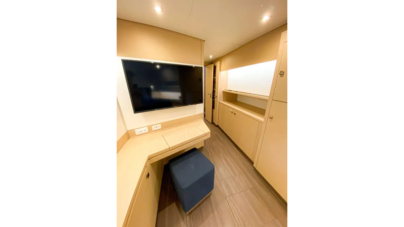 8. 2018 Fountaine Pajot SABA 50