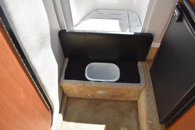 2005-crownline-275-ccr-power-9530944-20240903170834359-1_XLARGE